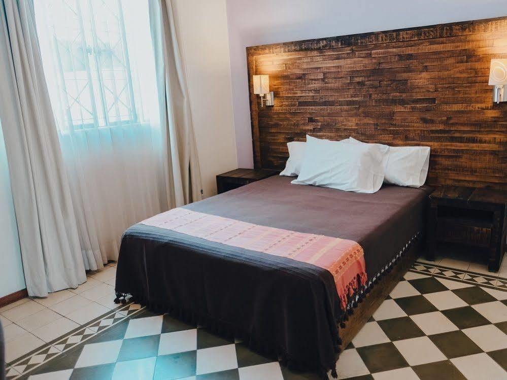 La Fe Hotel And Arts 과달라하라 외부 사진